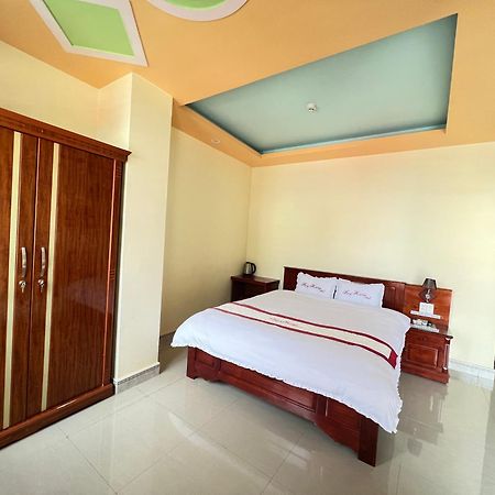 Huy Hoang Hotel Dong Van  Zewnętrze zdjęcie