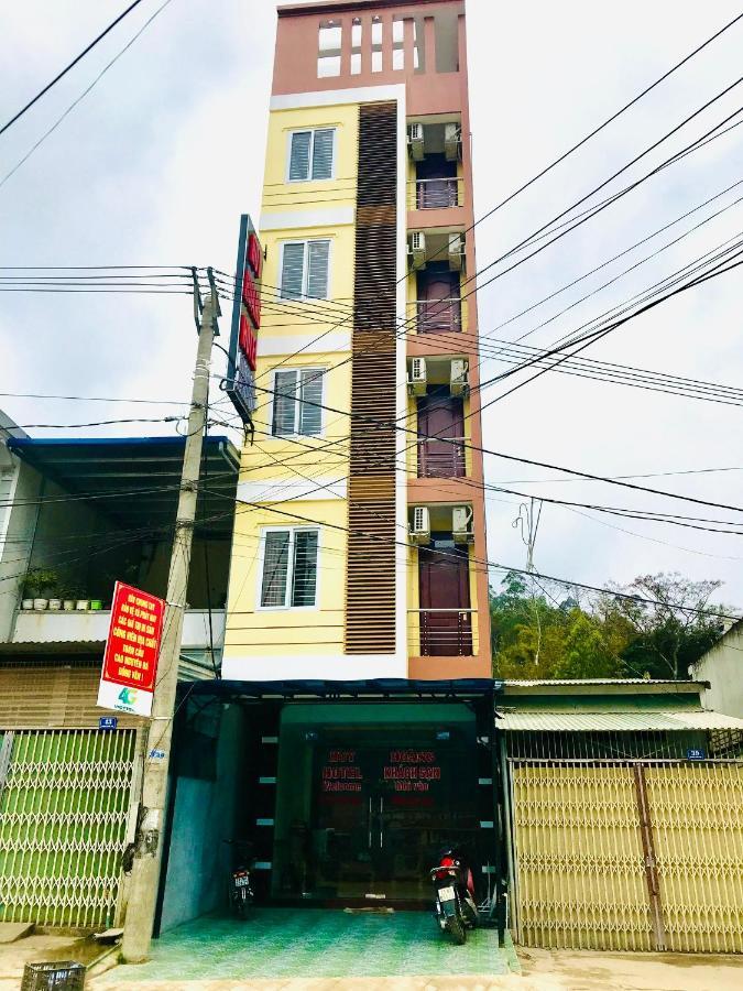 Huy Hoang Hotel Dong Van  Zewnętrze zdjęcie