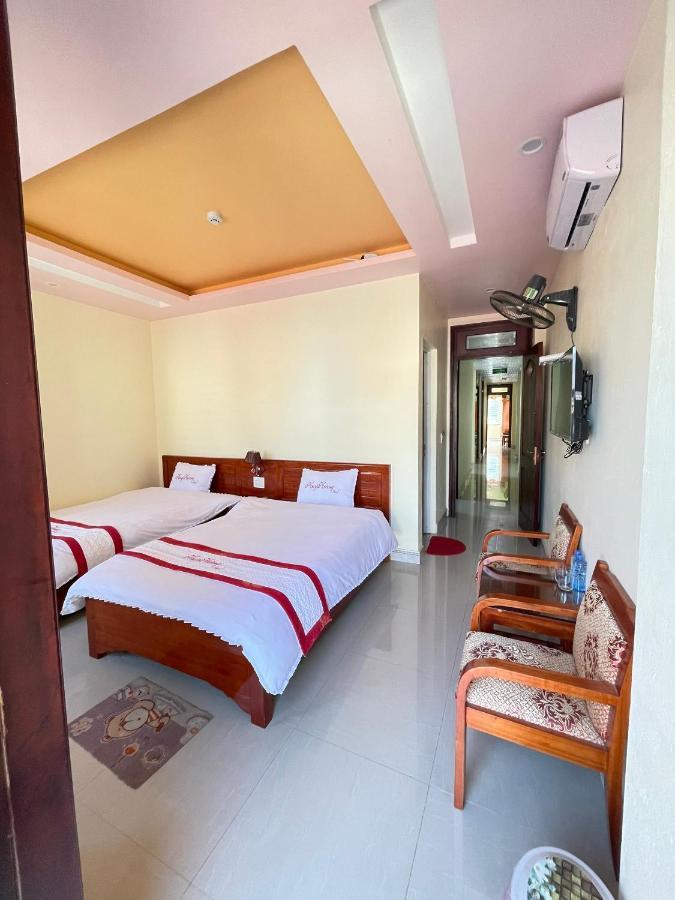 Huy Hoang Hotel Dong Van  Zewnętrze zdjęcie