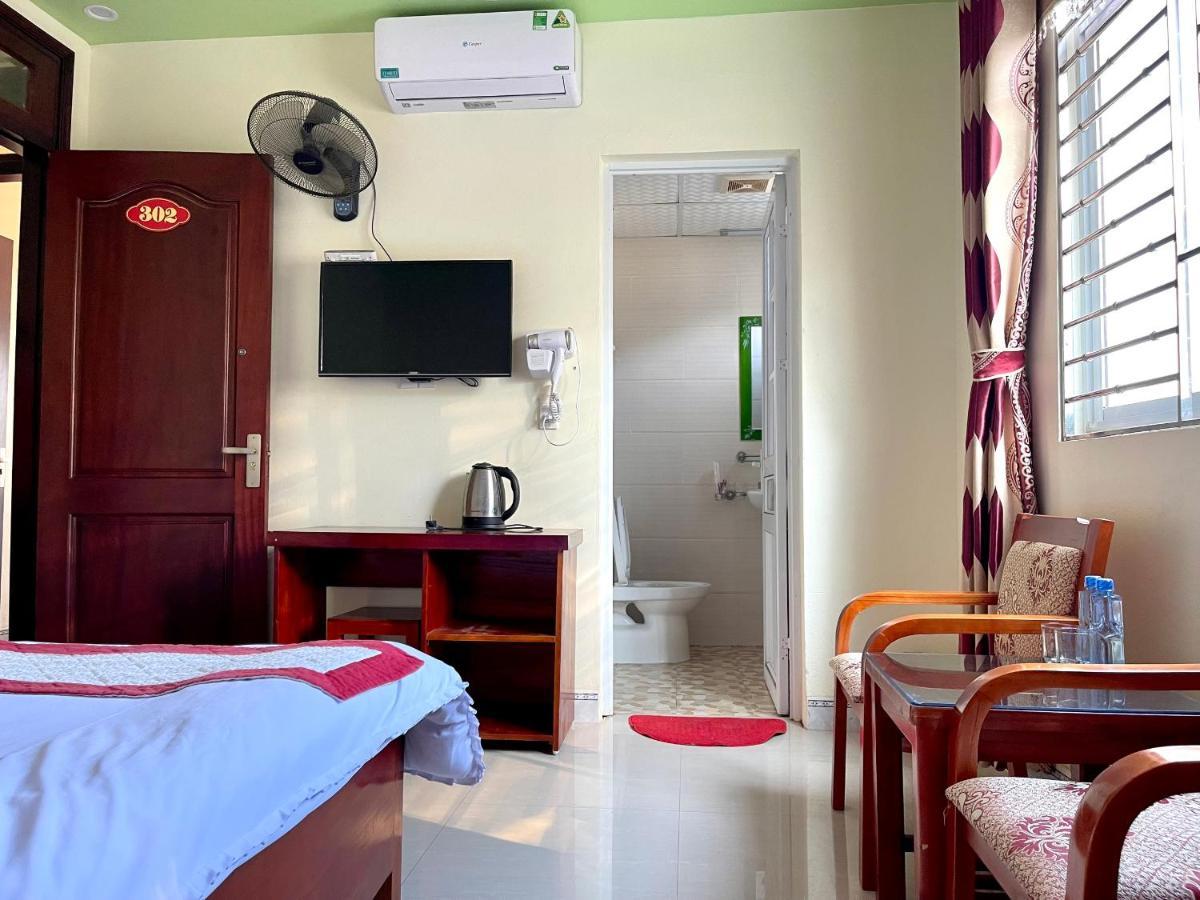 Huy Hoang Hotel Dong Van  Zewnętrze zdjęcie